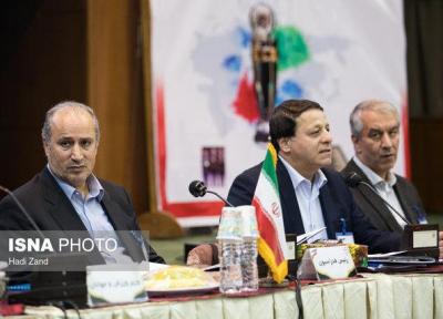 فروتن: تاج و ساکت دیگر نمی توانند کاری برای این فوتبال بکنند