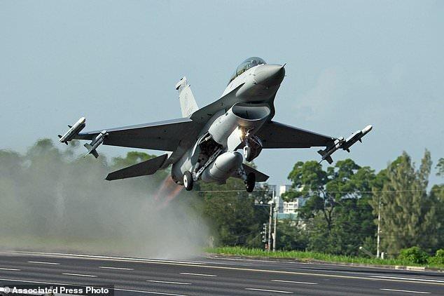 تایوان از ناپدید شدن جنگنده اف-16 حین پرواز آزمایشی خبر داد